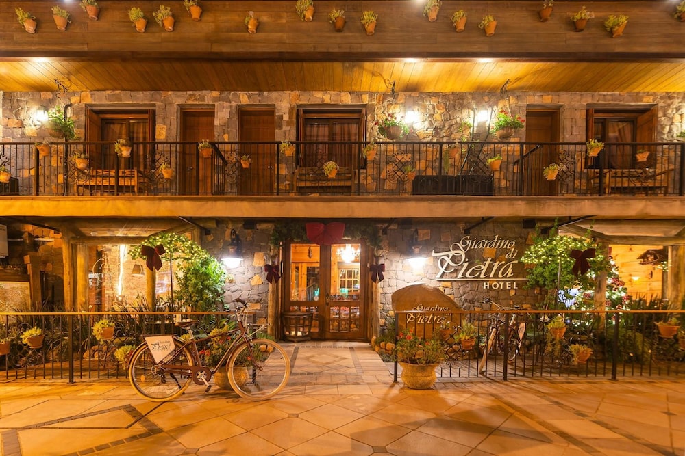 Giardino Di Pietra Hotel 7/71