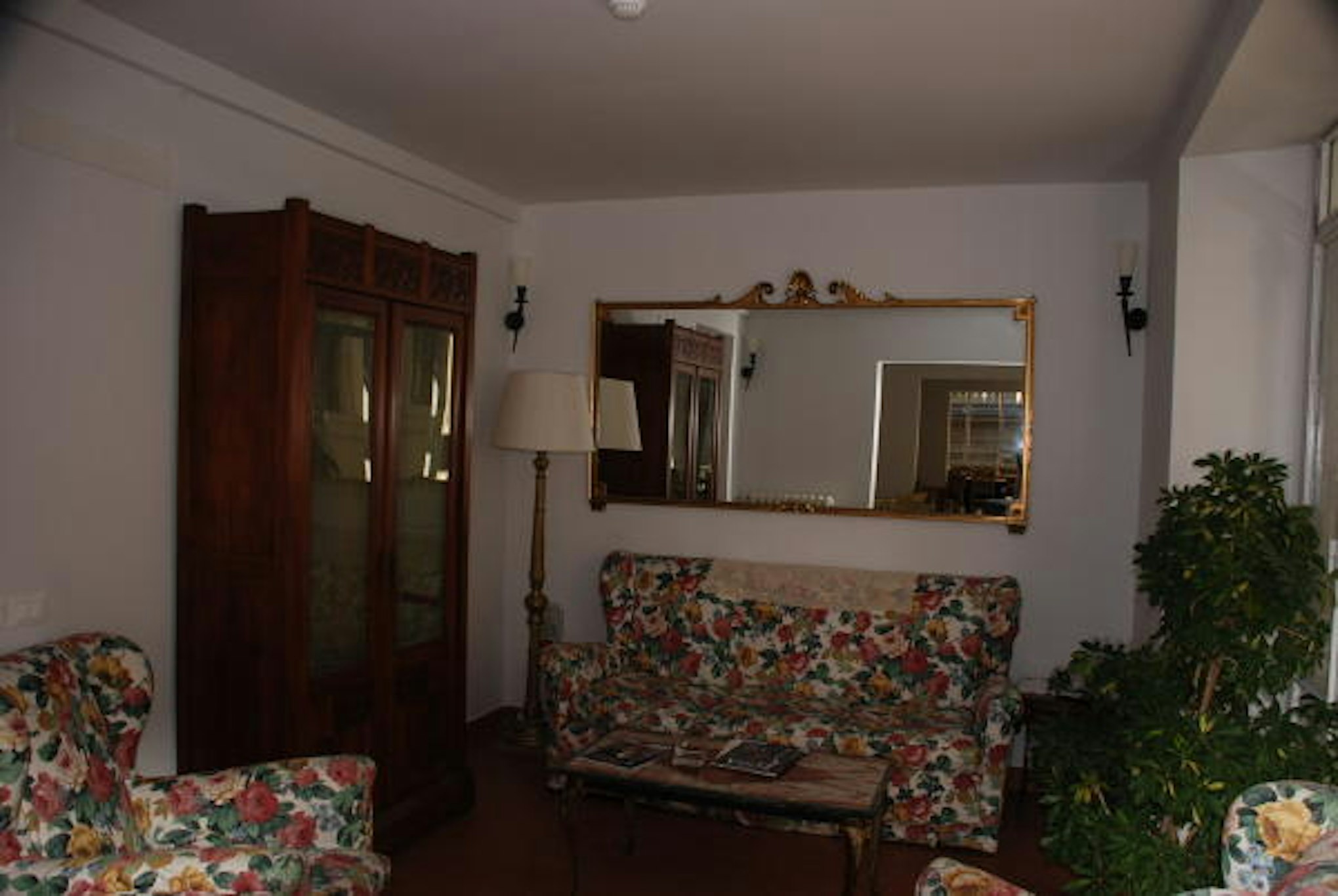 Medici Hotel 11/13