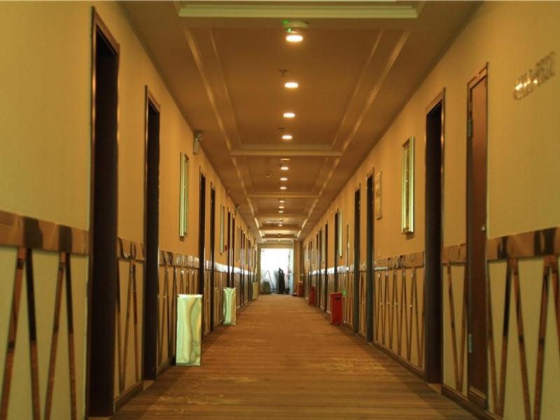 GreenTree Inn Henan Zhengzhou Wanda Hanghai Middle Road Business Hotel 39/50