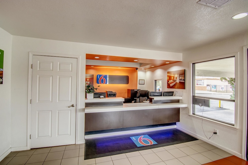 Motel6 Manteca, CA 6/45