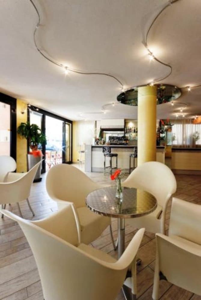 Hotel Losanna 38/60