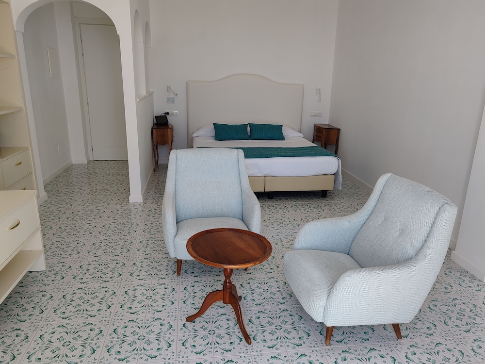 Grand Hotel Excelsior 42/59