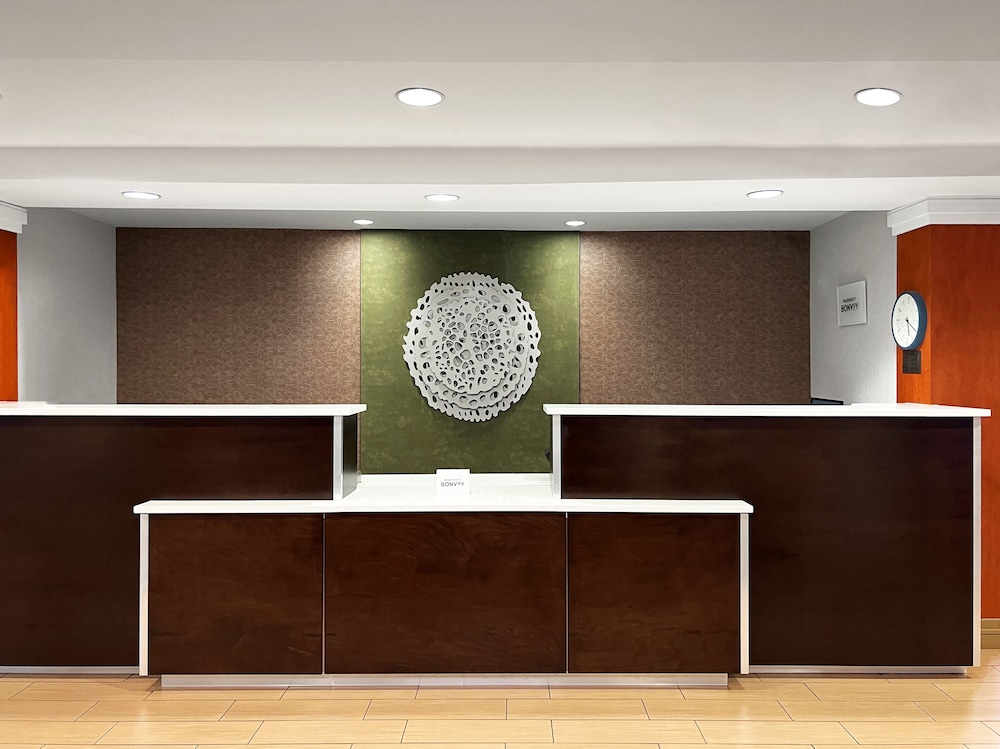 Fairfield Inn and Suites Rogers 7/56