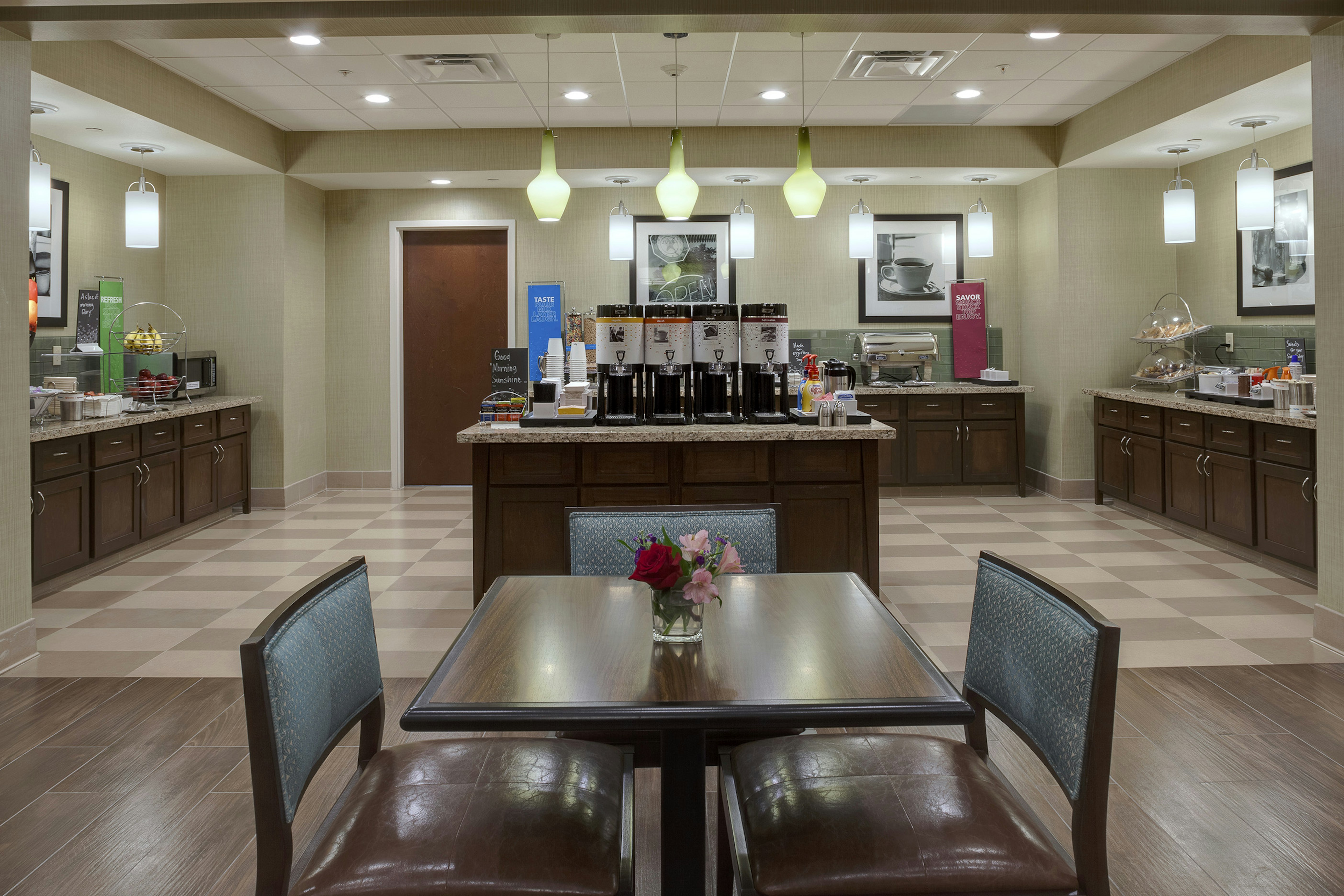 Hampton Inn And Suites Blythe 10/19