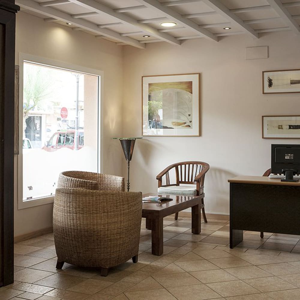 Hostal Residencia Voramar 33/54