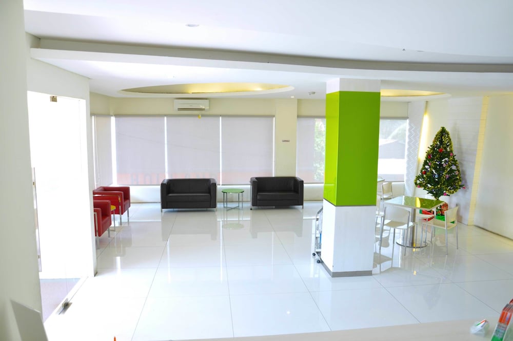 HOTEL EVERBRIGHT AMBON 21/26
