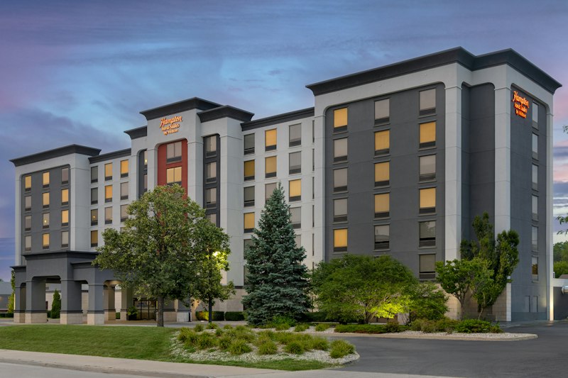 Hampton Inn And Suites By Hilton Windsor 5/44