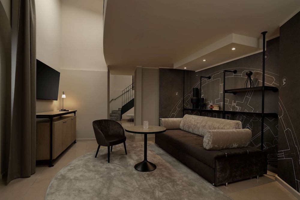 Hotel Wasserturm Cologne Curio Collection By Hilton 37/57