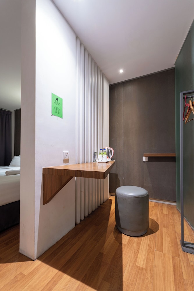 T+ Hotel Butterworth 39/65