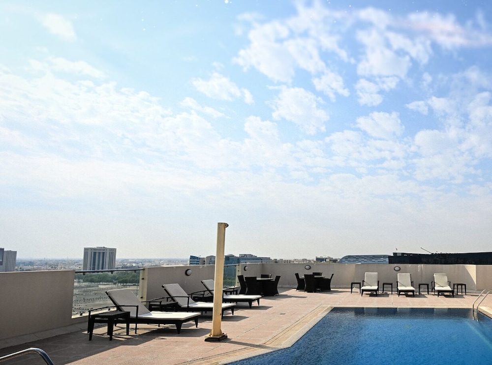 Wonder Palace Hotel 52/57