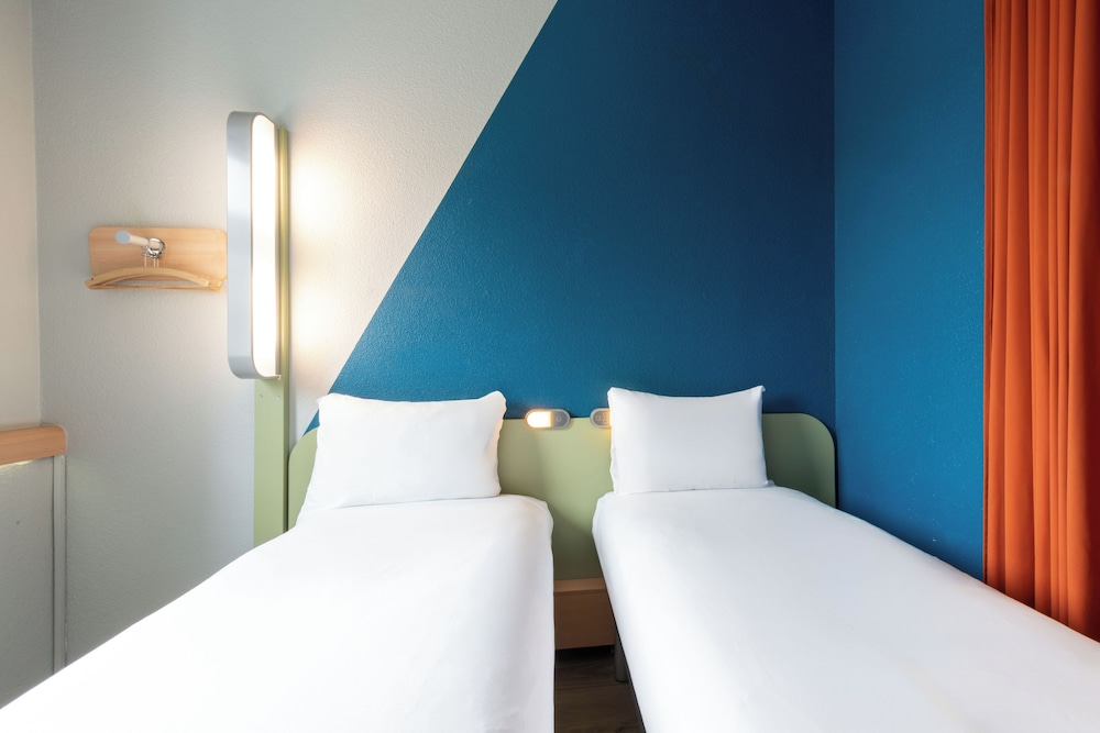 غرفة قياسية بسريرين منفصلين، Ibis Budget Luzern City 8/10