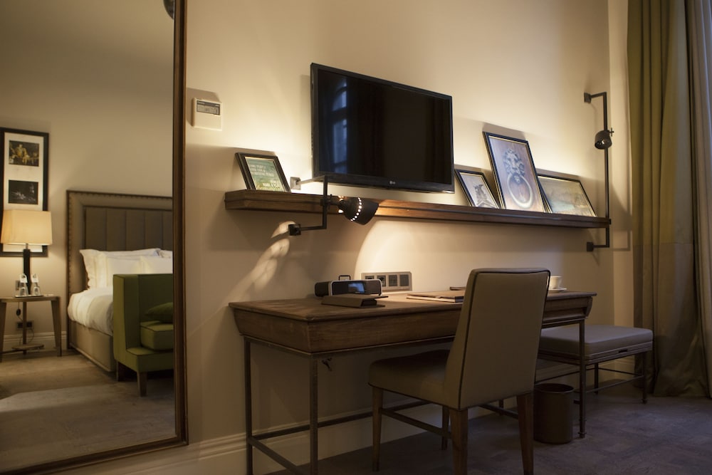 The Bank Hotel Istanbul, a Member of Design Hotels 61/65