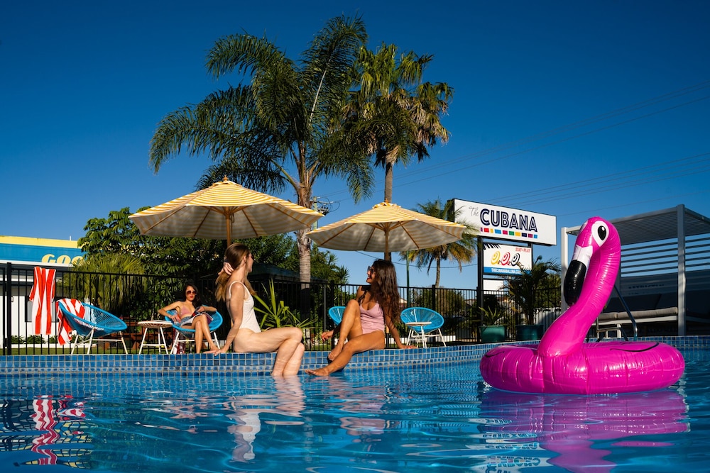 The Cubana Ballina 33/50