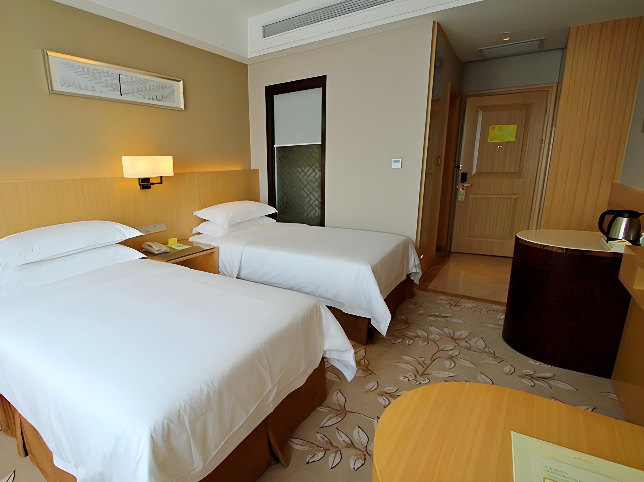 Vienna Hotel (Shanghai Waigaoqiao Free Trade Zone) 29/38