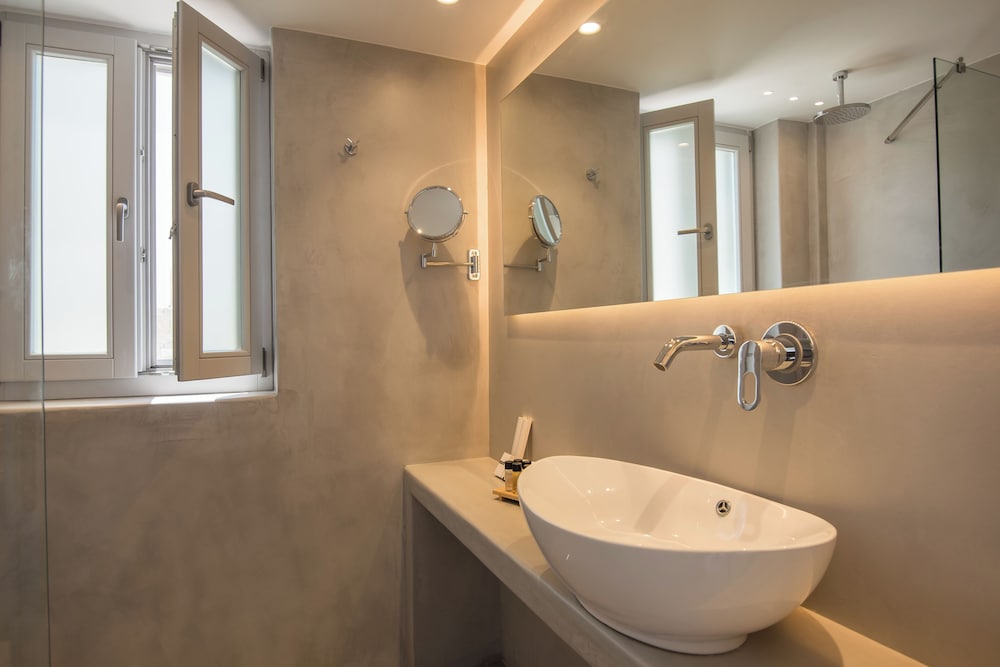 BLUE MARE VILLAS 48/48