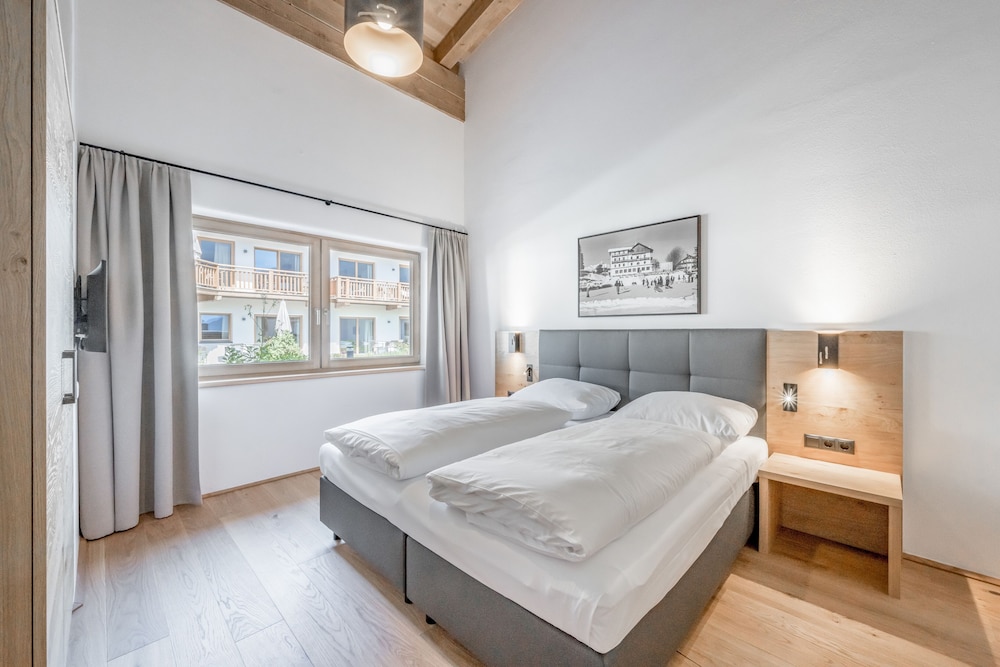 EXCLUSIVE, APARTMENT