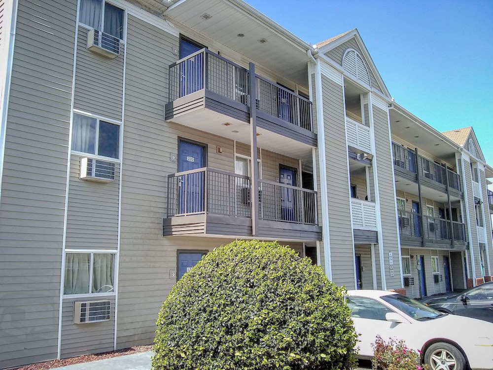 Studio 6 Extended Stay - Fayetteville, NC - Fort Liberty Area 30/33