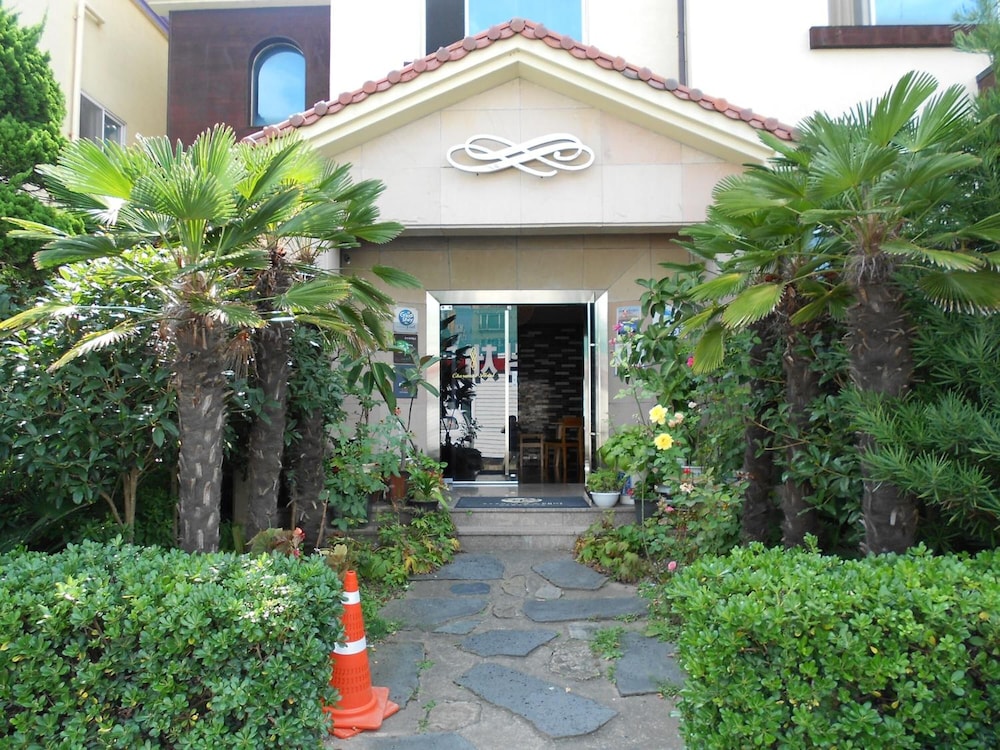 Charmant Hotel 15/24