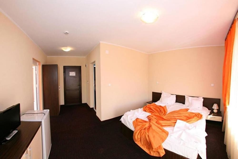 Hotel Iri 22/63