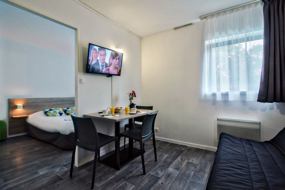 Zenitude Hotel-Residences Bordeaux Aeroport Merignac 44/50