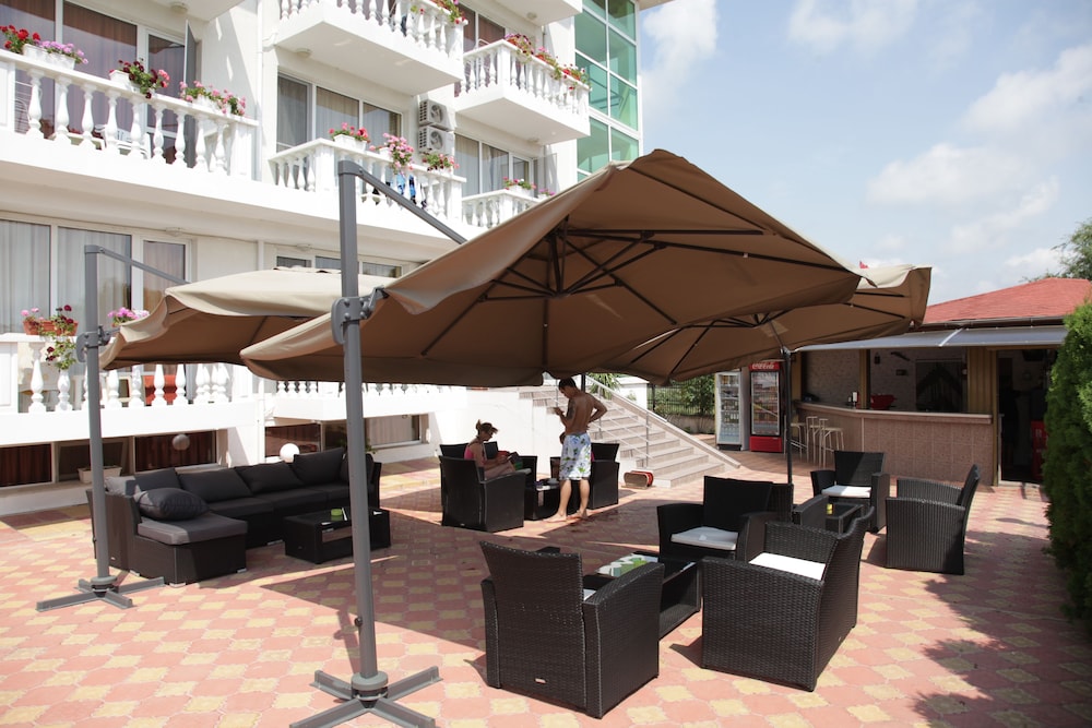 Hotel Zaara 20/32