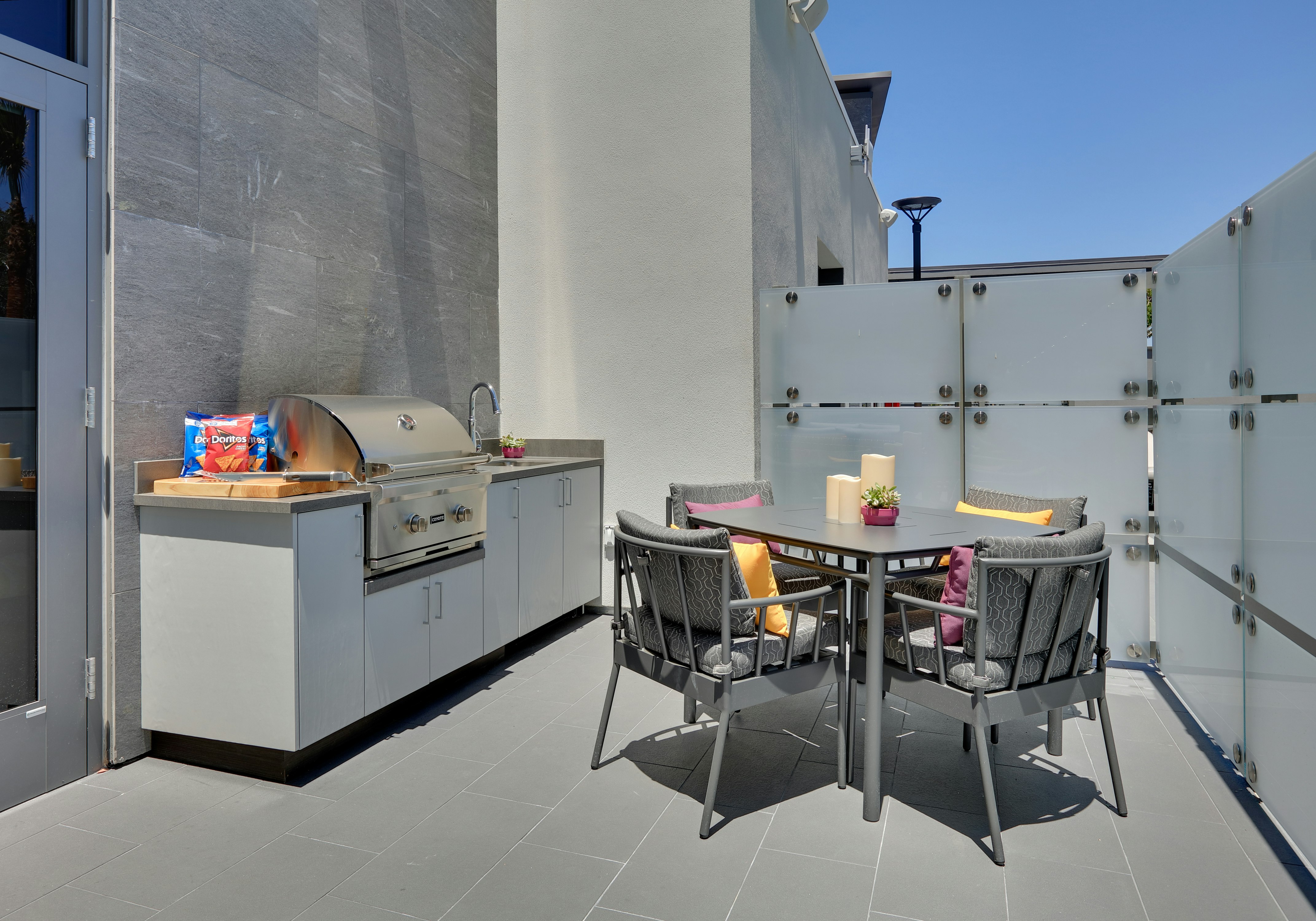 Homewood Suites by Hilton Irvine Spectrum Lake Forest 12/28