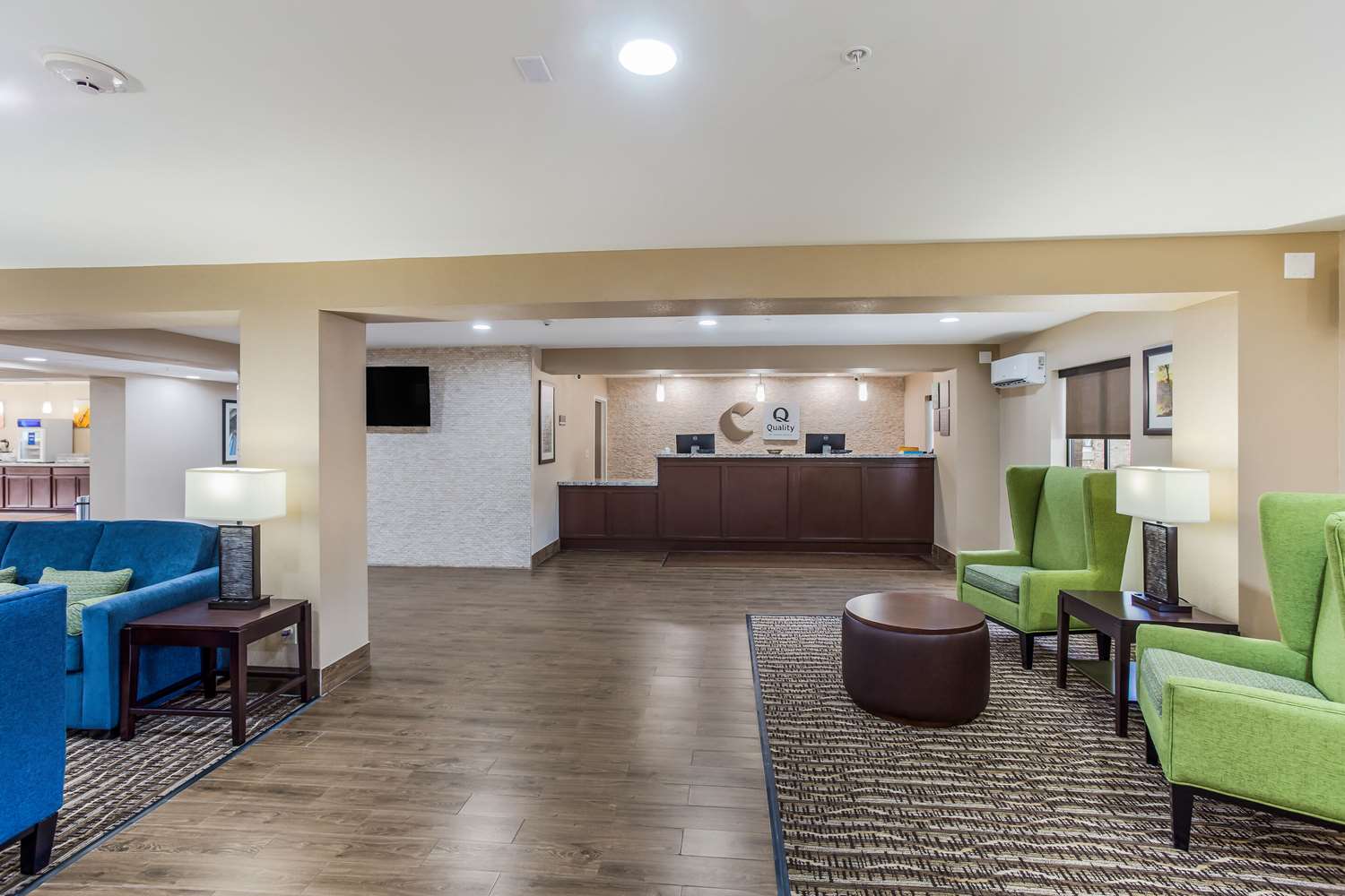 Quality Inn Charleston South 7/46