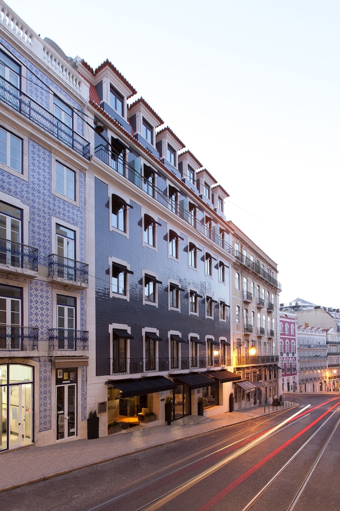 9 Hotel Mercy X Mercy Hotel 44/50