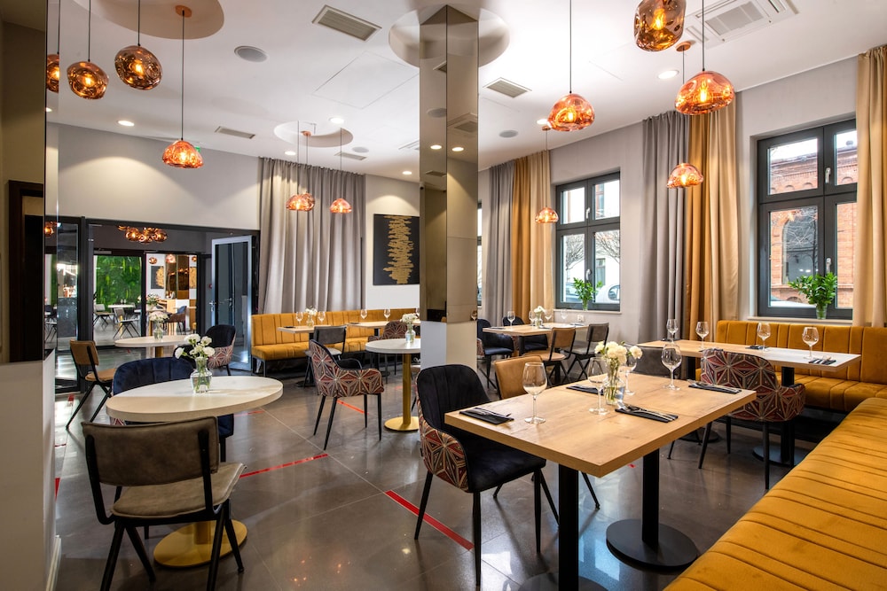 Xerion Hotel 39/50