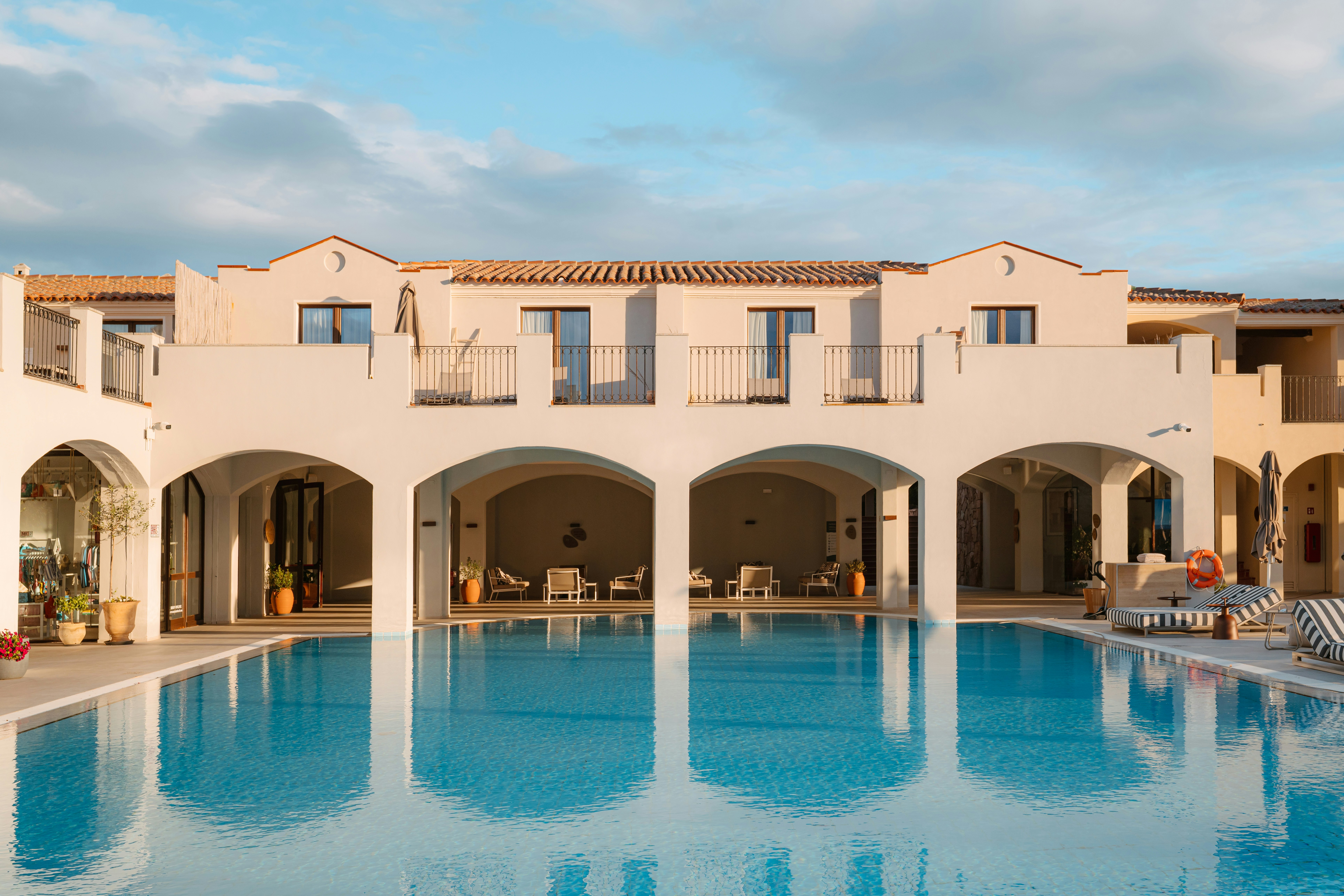 Mangias Santa Teresa Sardinia, Curio Collection by Hilton 2/50