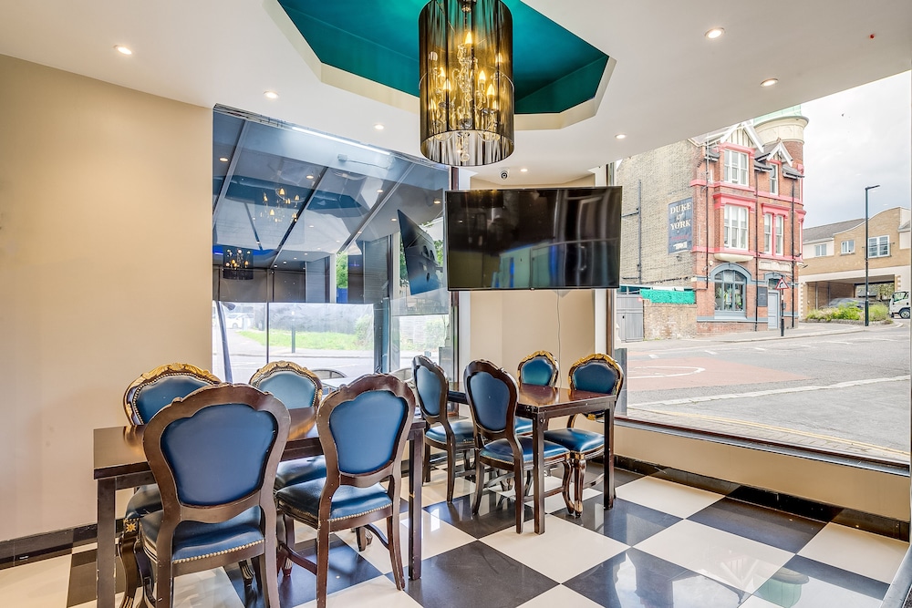 London Star Hotel 53/67