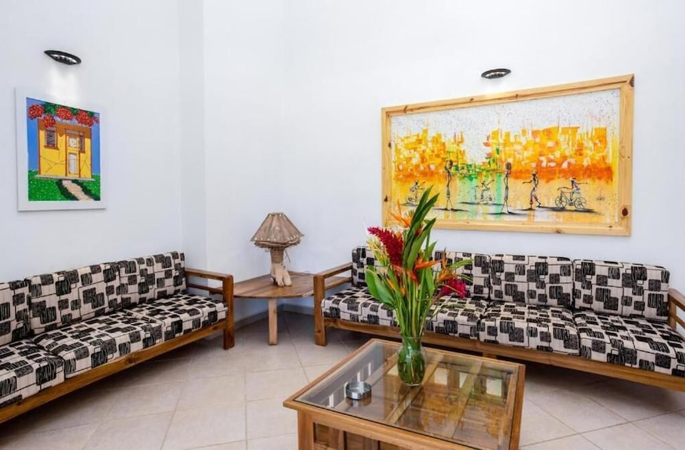 Albachiara Hotel 55/75