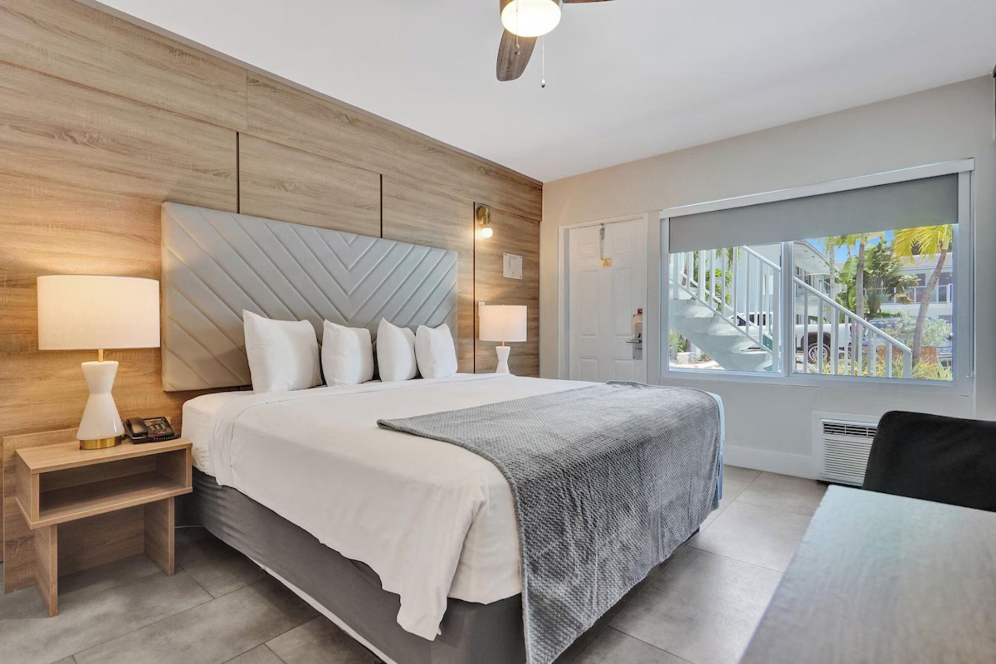 2 Bedrooms, Adult Only