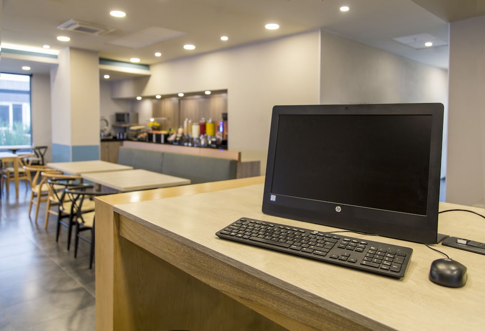 City Express Plus by Marriott Bogota Aeropuerto 54/62