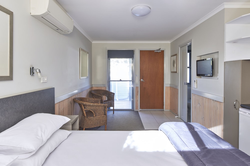Nrma Sydney Lakeside Holiday Park 13/50