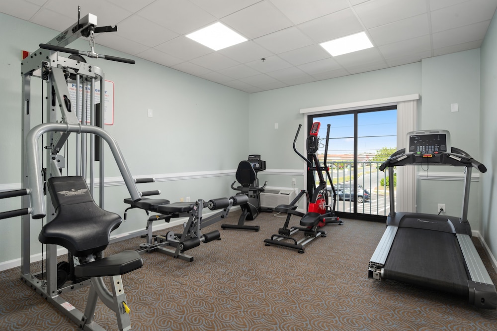 Coastal Palms Inn &amp; Suites 19/50