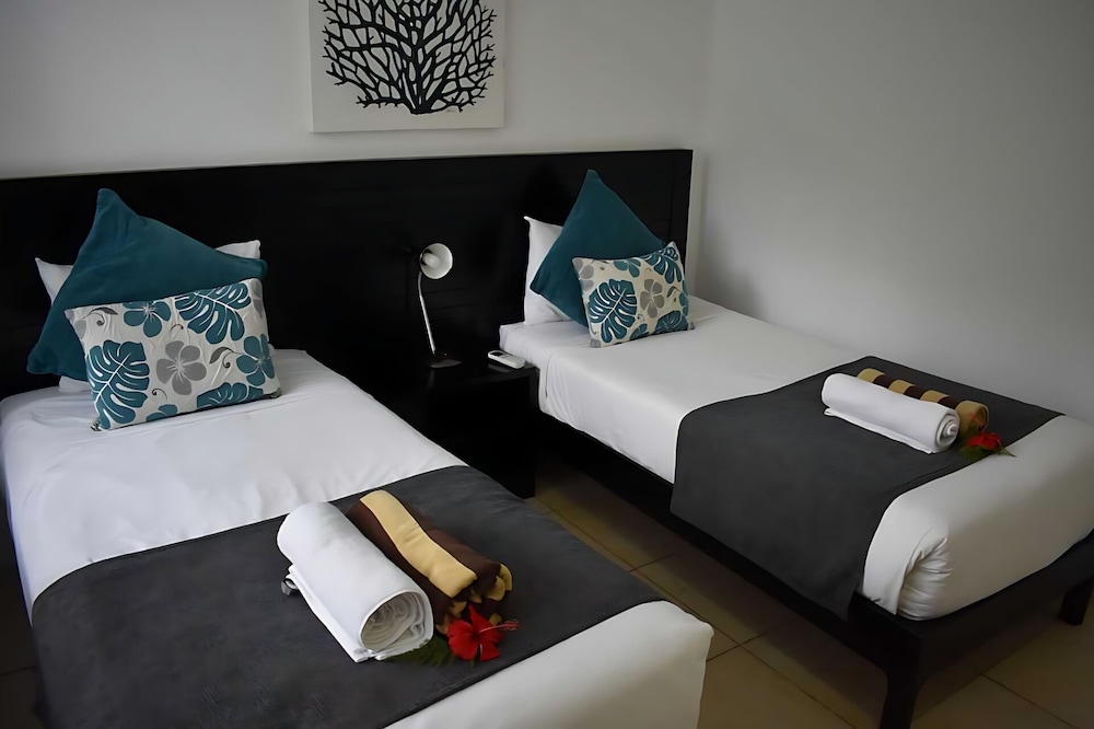Ultiqa Fiji Palms Beach Resort 25/59