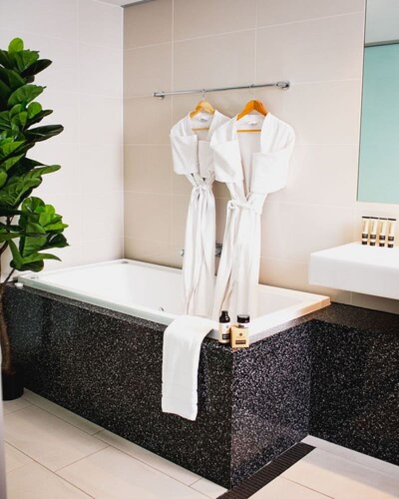 Seahaven Resort 5/51