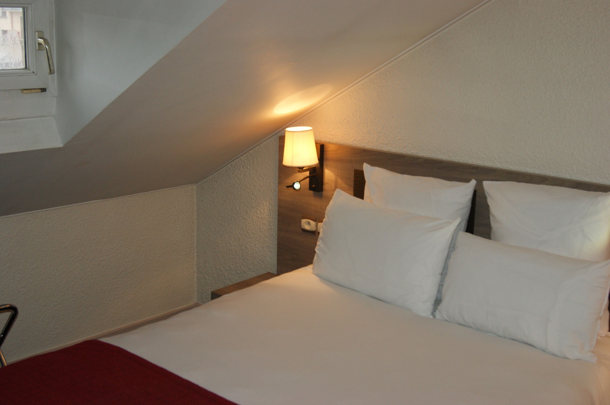 Classic, Double Bed, Attic