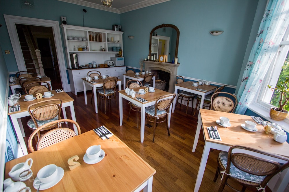 Harbour Heights Guest House 25/41
