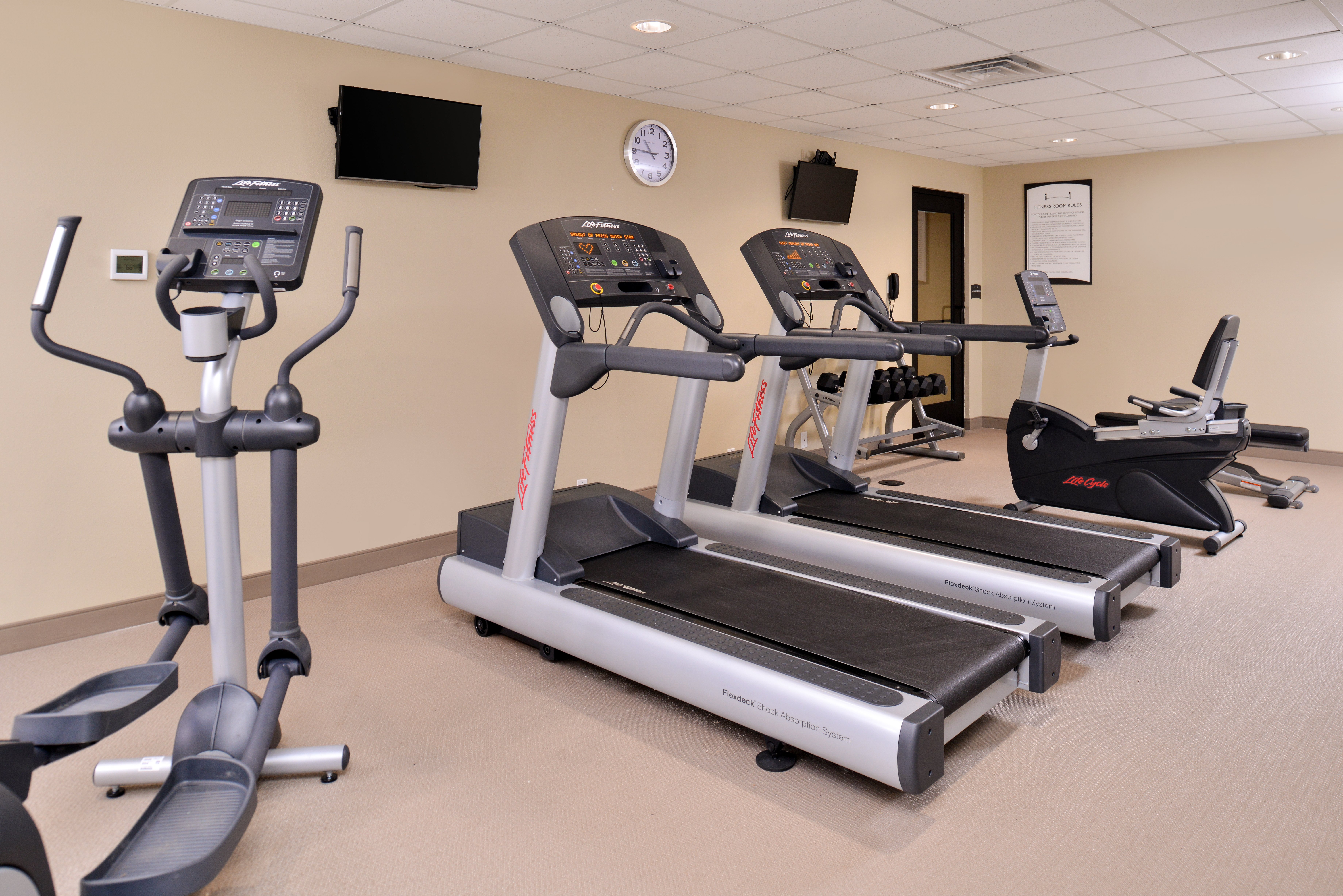 STAYBRIDGE SUITES ROCHESTER COMMERCE DR NW 27/56
