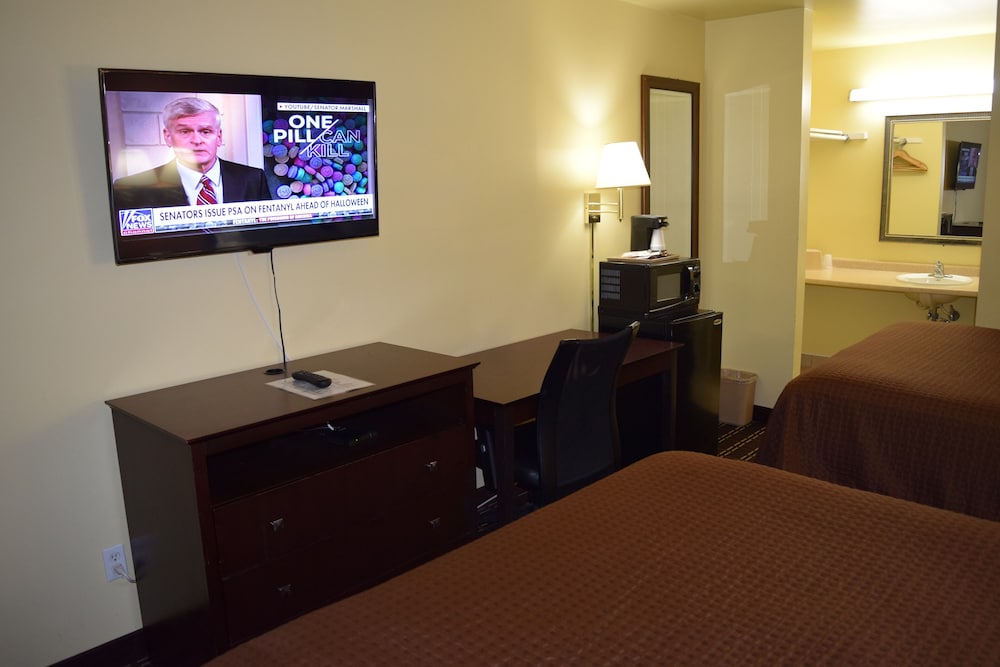 White Oaks Motel Pennsville Carneys Point 15/41