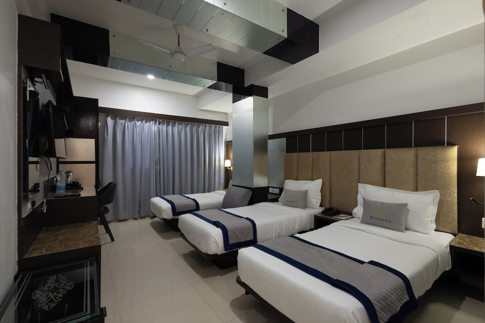 Capital O 33294 Hotel Sapphire Regency (Ex. Sapphire Regency) 8/50