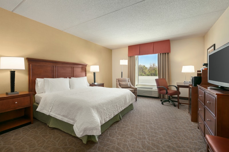 Hampton Inn And Suites Charles Town 18/51