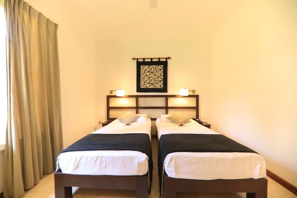 Tamarind Tree Garden Resort 23/62