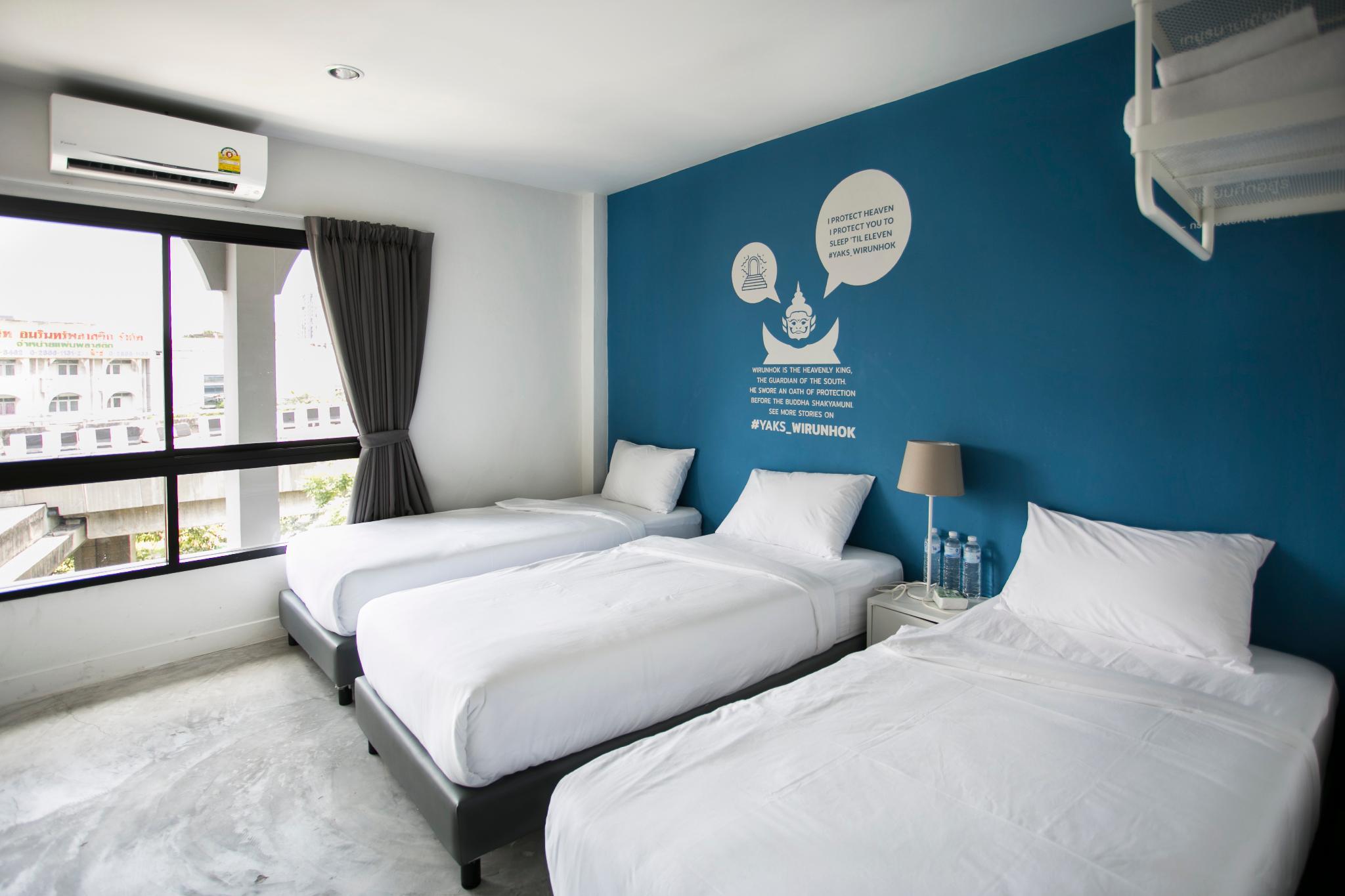 Room, Triple, 1 Queen and 1 Single Bed, Shared Bathroom