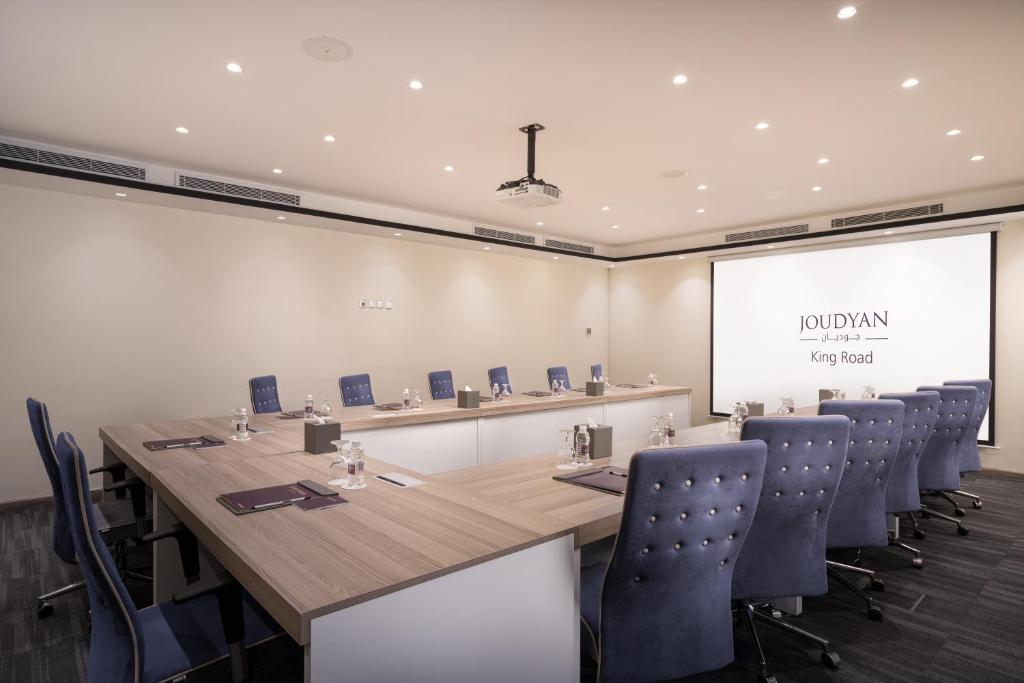 فندق سكون(Sukoon Hotel Jeddah) 40/50