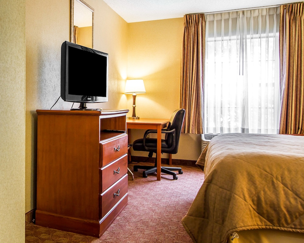 Quality Inn At Bangor Mall 18/36