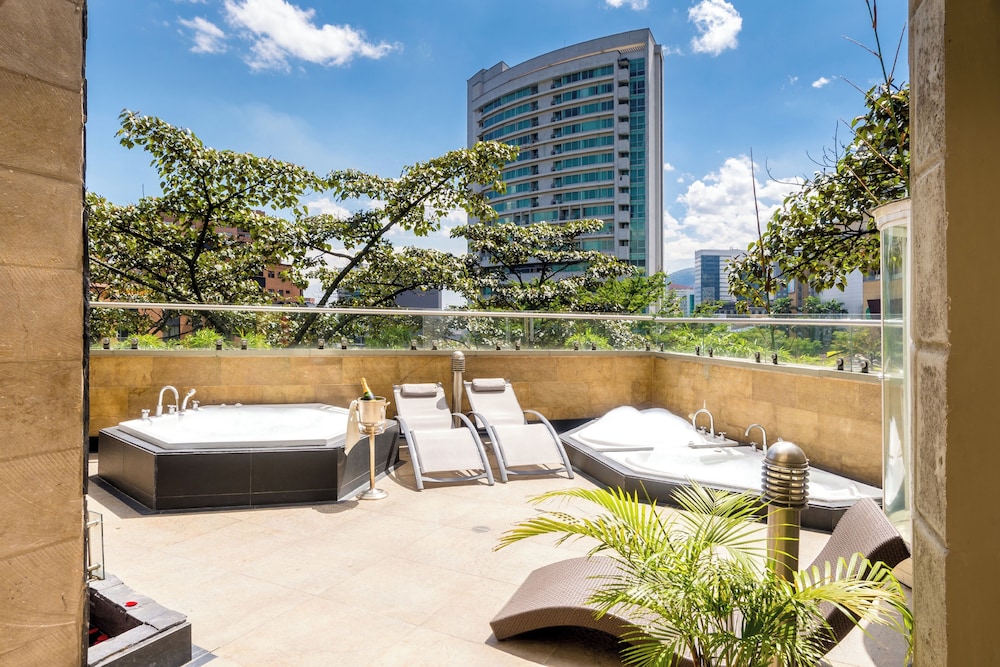 GHL Hotel Porton Medellin 64/73
