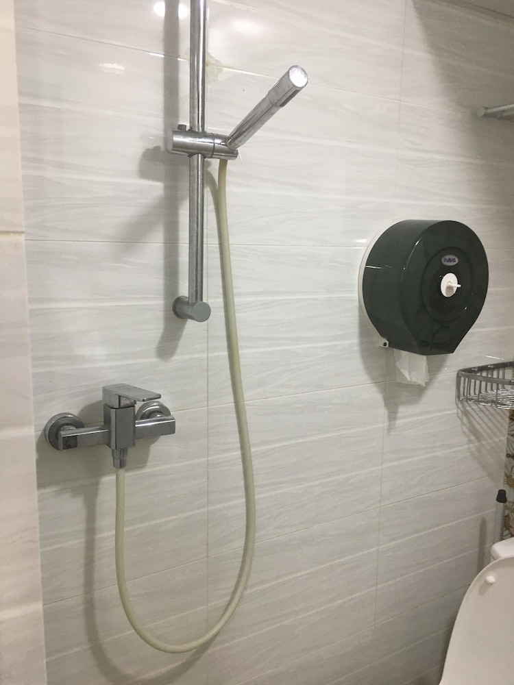 Tong Luo Wan Hostel 29/34